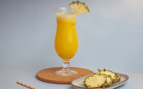 Zumo de piña